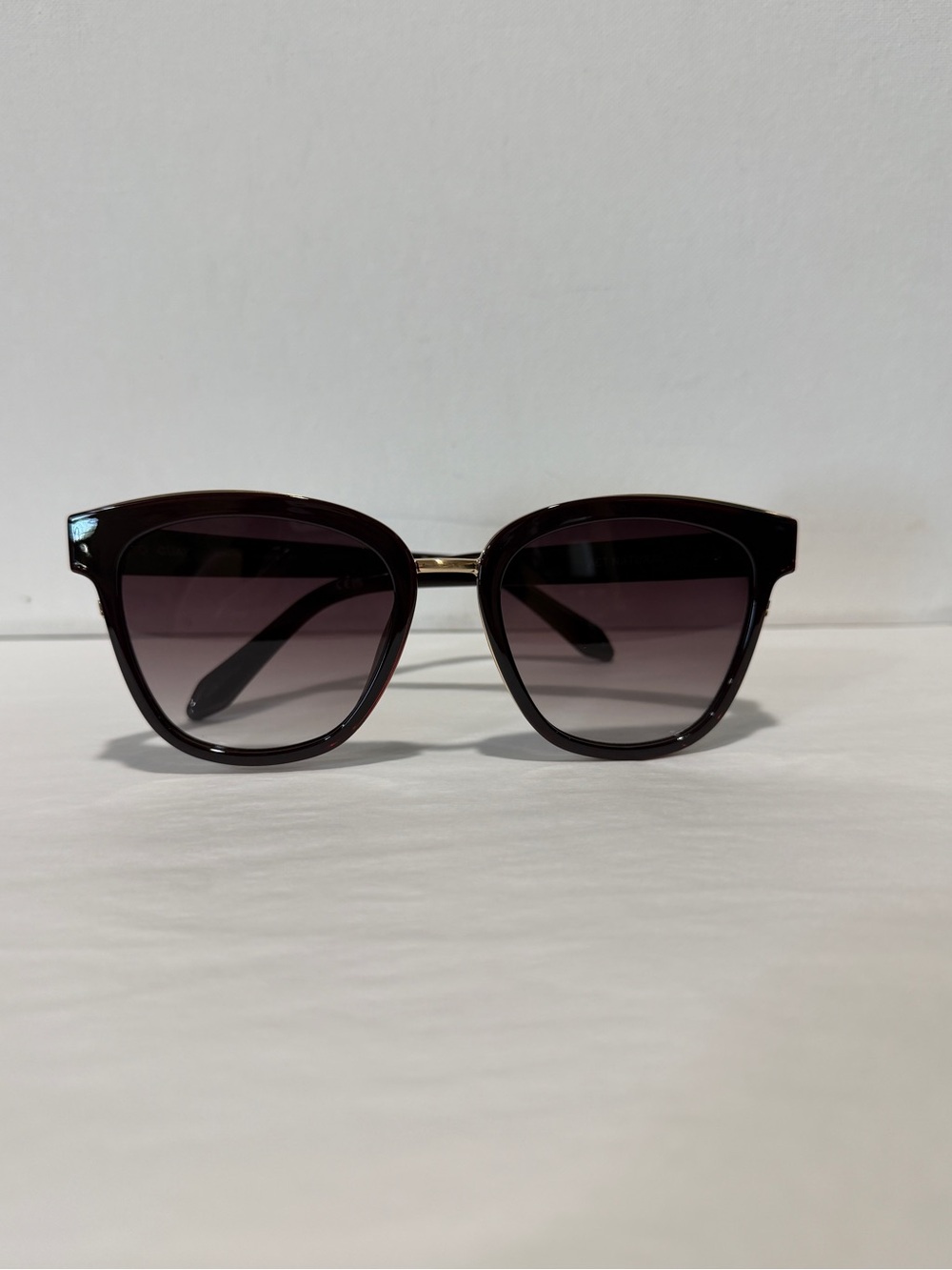 Quay Australia ACT NATURAL Sunglasses